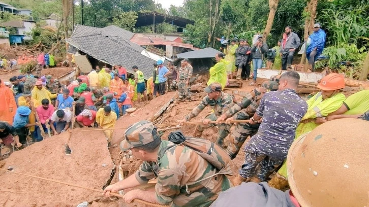 Hindistan’ın Kerala eyaletindeki heyelanlarda can kaybı 308’e yükseldi
