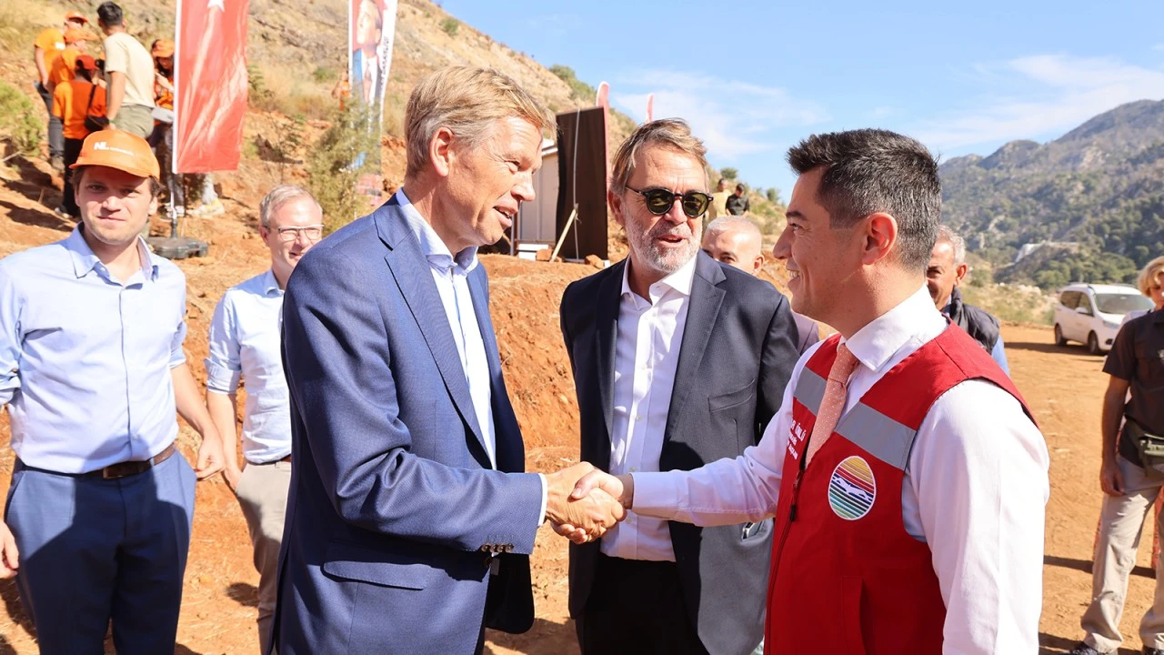 HOLLANDA TÜRKİYE DOSTLUĞU İÇMELER’DE YEŞERECEK