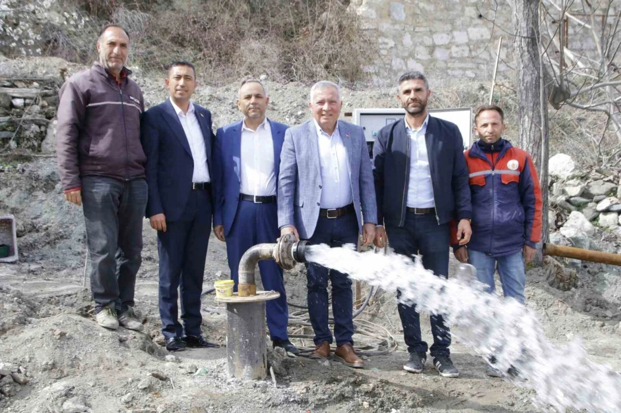 Honaz Belediyesinin sondaj çalışması Bağarası’na can suyu oldu
