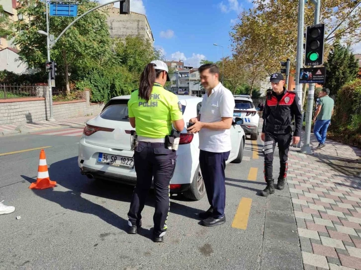 İstanbul’da okul önlerinde sıkı denetim
