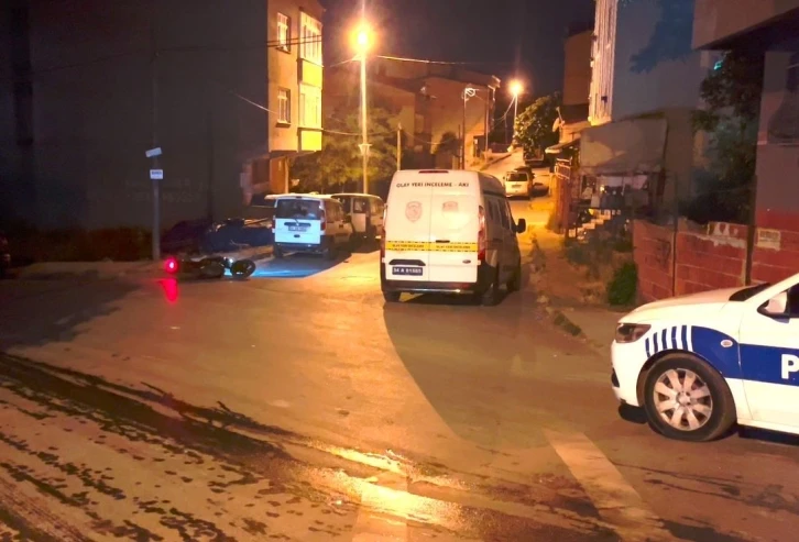 İstanbul’da sokak ortasında iki grup arasında çatışma çıktı: 3 yaralı
