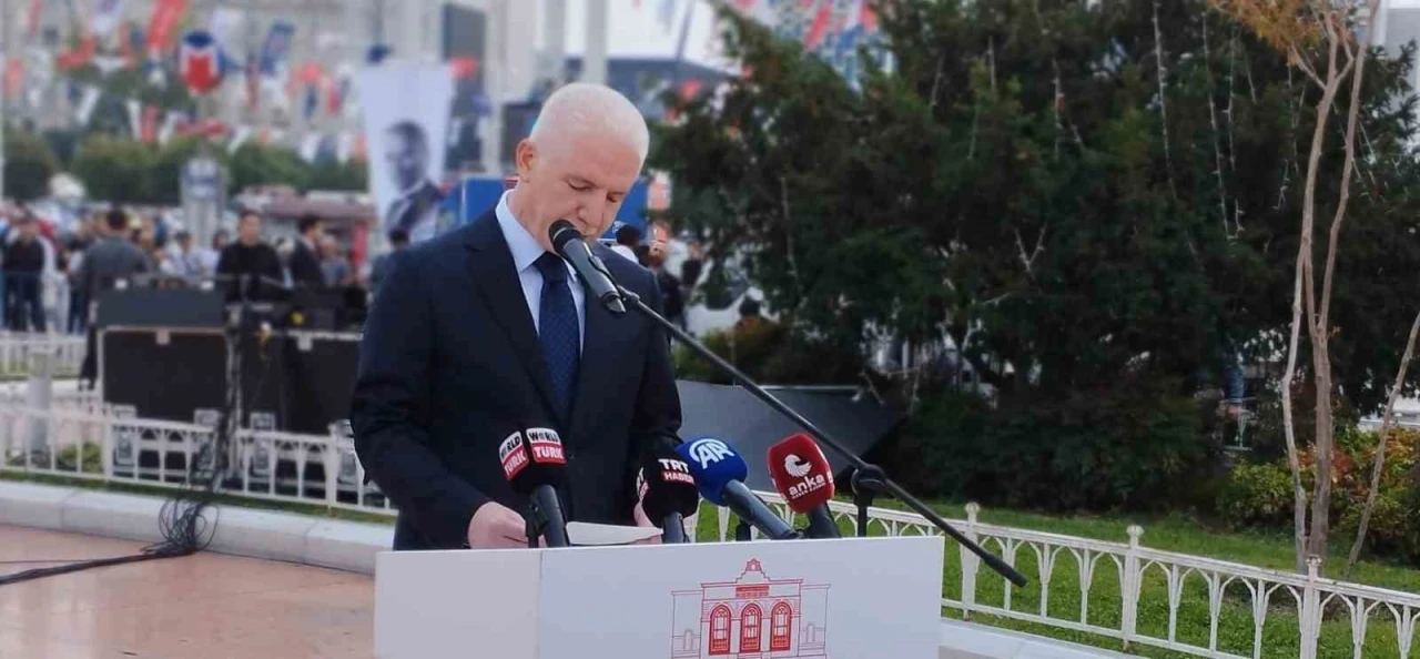 İstanbul’un kurtuluşunun 101. yıl dönümü Taksim’de kutlandı
