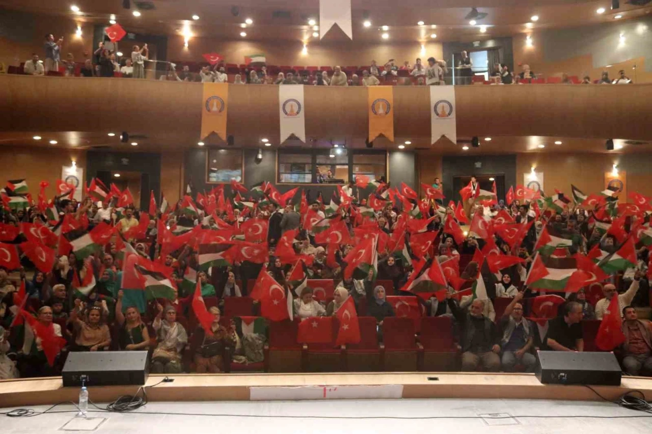 İSTOK Dönem Başkanı Temur: "Sanıyorlar ki bu zulüm devranı böyle sürüp gidecek"
