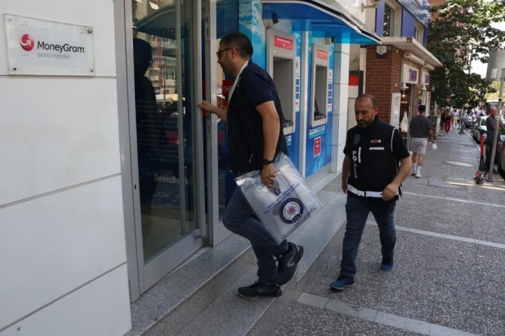 İzmir’in Seçil Erzan’ı psikiyatri servisine sevk edildi, yemek yemeyi reddediyor
