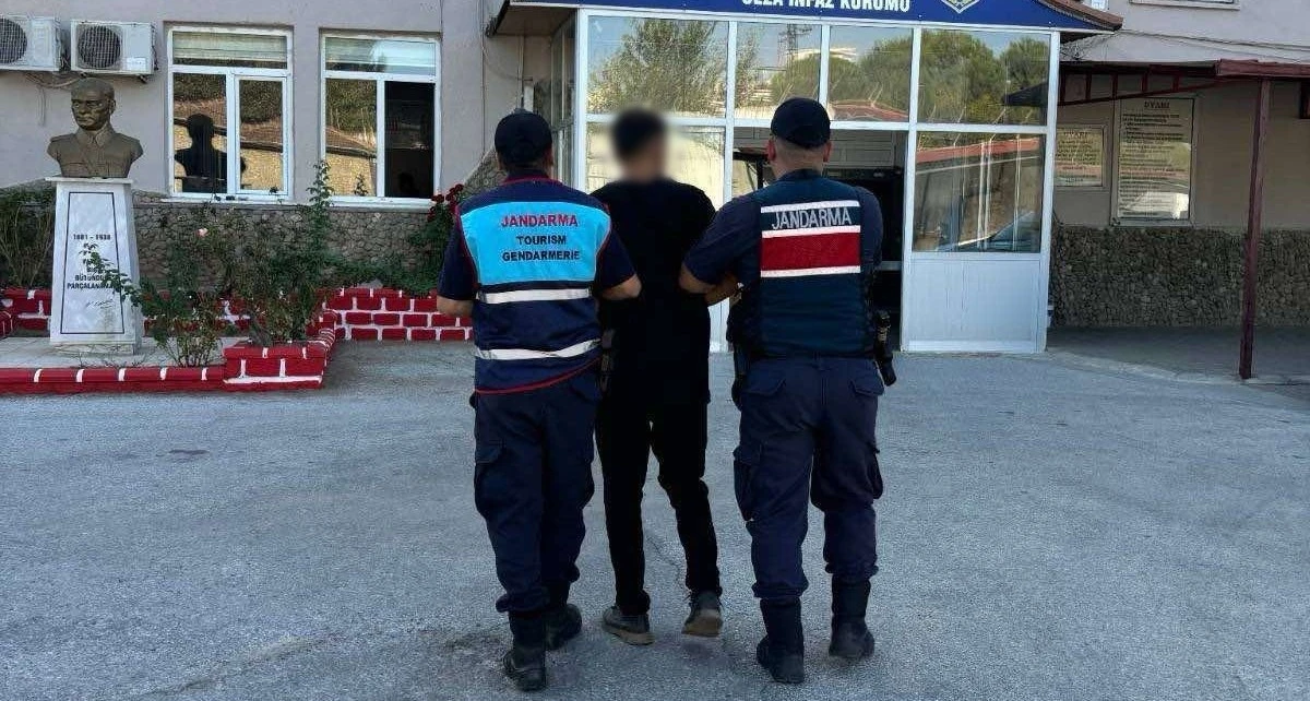 Jandarma ekipleri 48 saatte 31 aranan şahsı yakaladı
