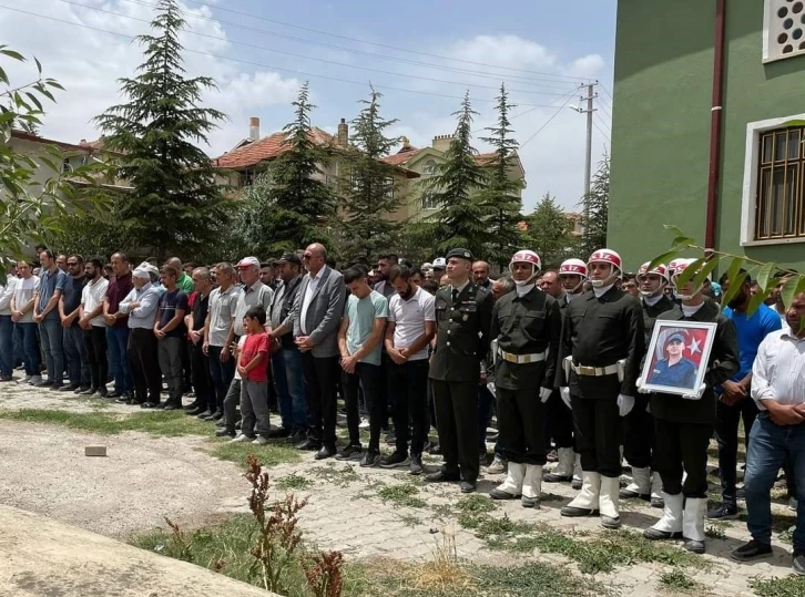 SÖZLEŞMELİ ER RAMAZAN KESKİNKAYA VEFAT ETTİ