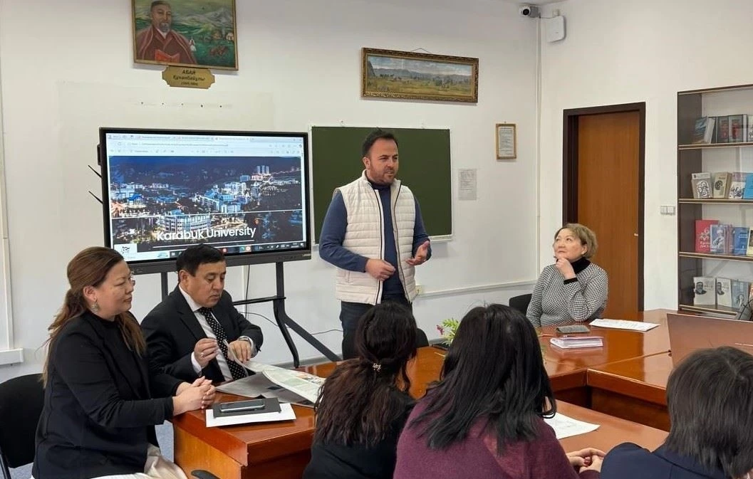 Karabük Üniversitesi, Türk dünyası ile bağlarını güçlendiriyor
