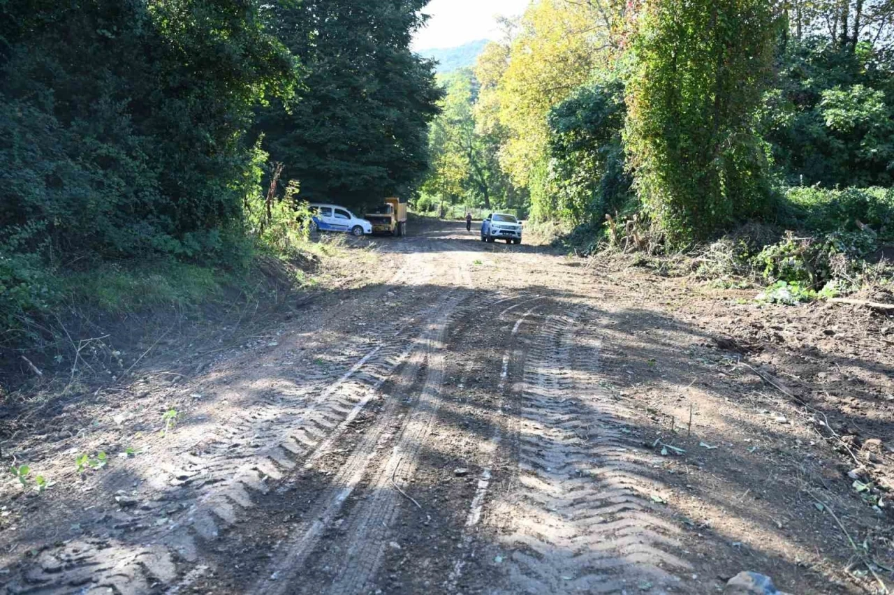 Karacabey’in tatil beldesi Yeniköy, tek yön yol ile rahat nefes alacak
