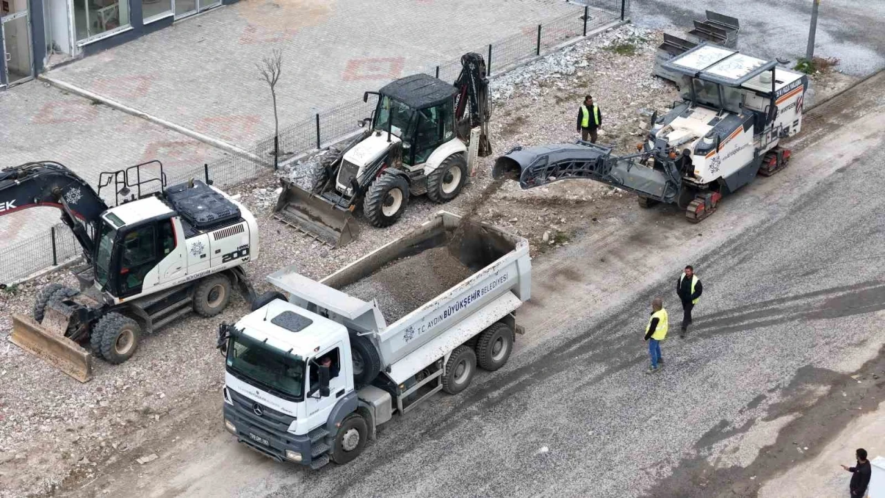 Karacasu Caddesi’nde kazı çalışmaları başladı
