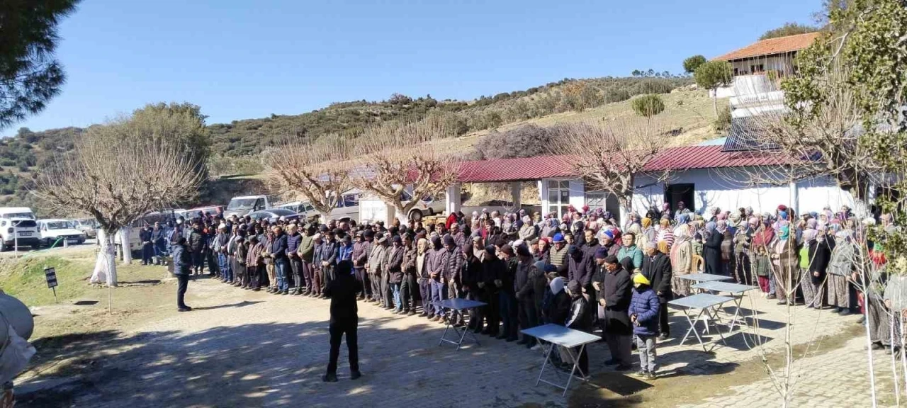 Karacasu’da yağmur duası yapıldı
