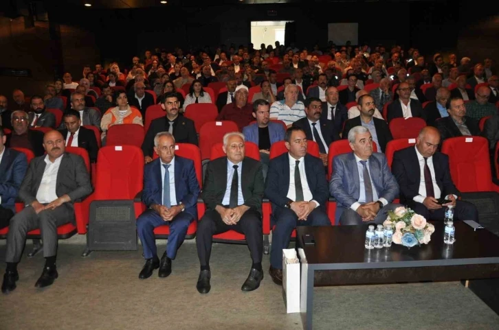 Kars’ta Batı Azerbaycan’a Dönüş Forumu
