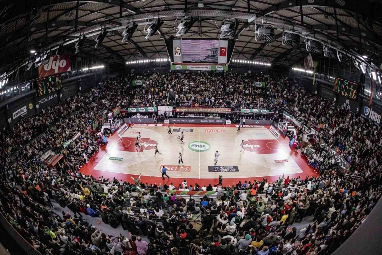 Karşıyaka Basketbol, biletlerde indirime gitti
