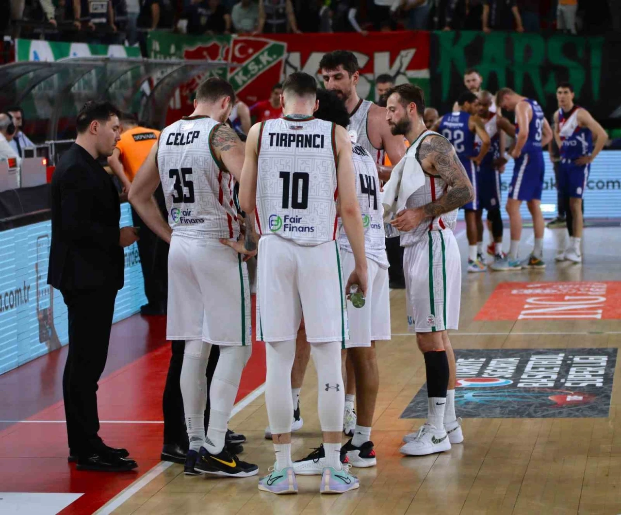 Karşıyaka Basketbol, Yalovaspor deplasmanında
