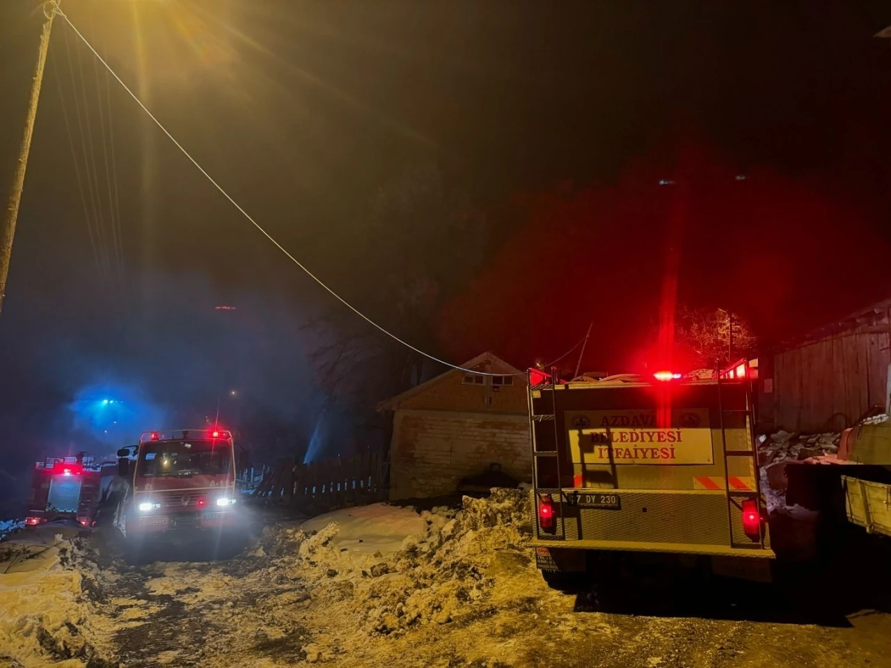 Kastamonu’da alevlere teslim olan ev kullanılmaz hale geldi
