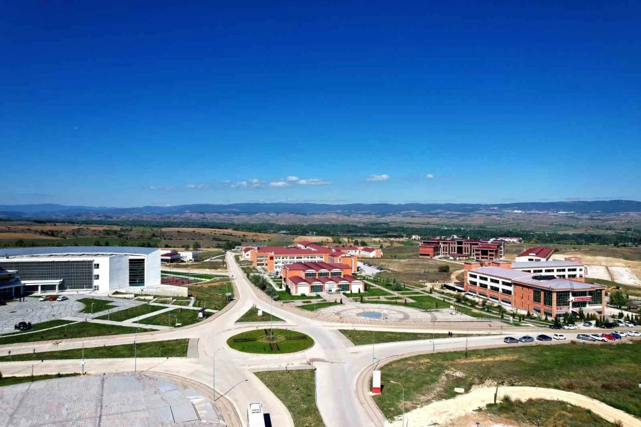 Kastamonu Üniversitesi, ESC-50 kalite sertifikası yenileme sürecini başarıyla tamamladı
