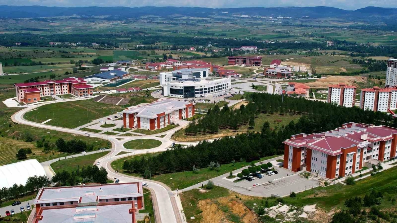 Kastamonu Üniversitesi, yenilikçi projelerle geleceğe yön veriyor
