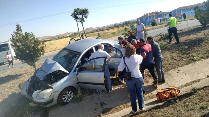 Kavşakta zincirleme kaza: 5 yaralı
