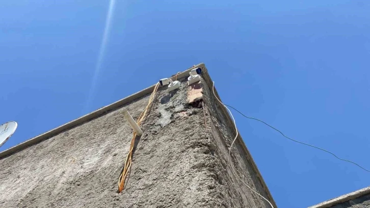 Kayıp Narin’in köyünde birçok aile evine güvenlik kamerası takmaya başladı
