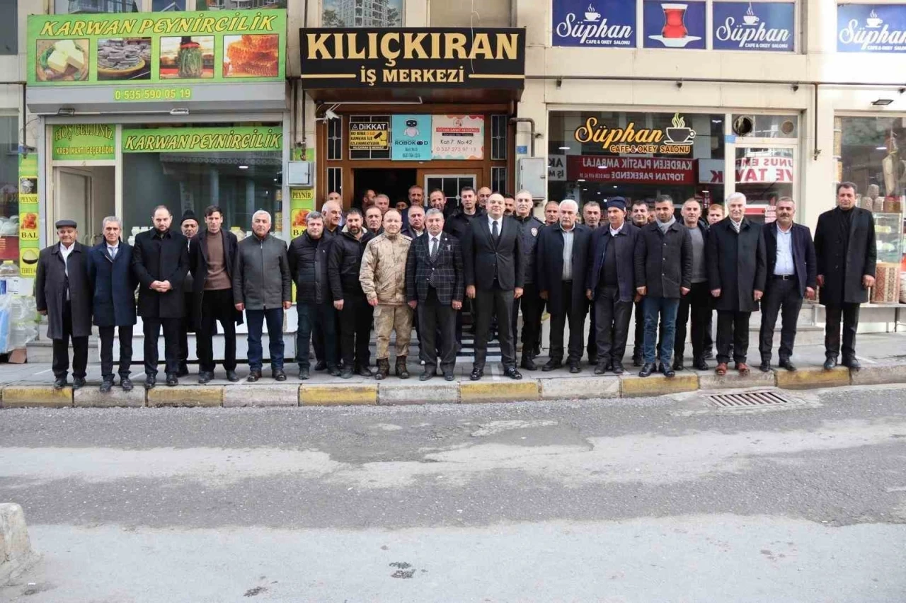 Kaymakam Demir, köy muhtarlarıyla bir araya geldi
