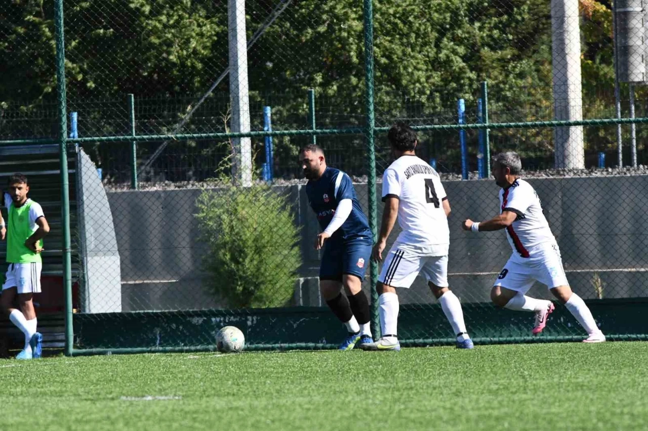 Kayseri 1. Amatör Küme: Gültepespor: 4 - Sarız Anadoluspor: 2
