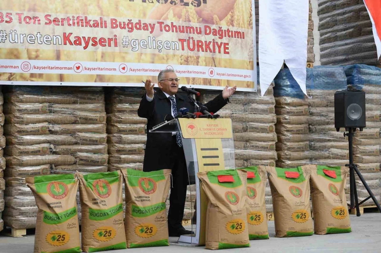 Kayseri Büyükşehir Belediyesi’nden tarımsal üreticiye 783 milyon TL’lik dev destek
