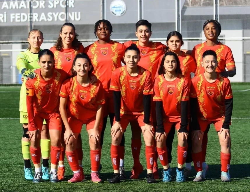 Kayseri Kadın FK, Sakarya deplasmanında
