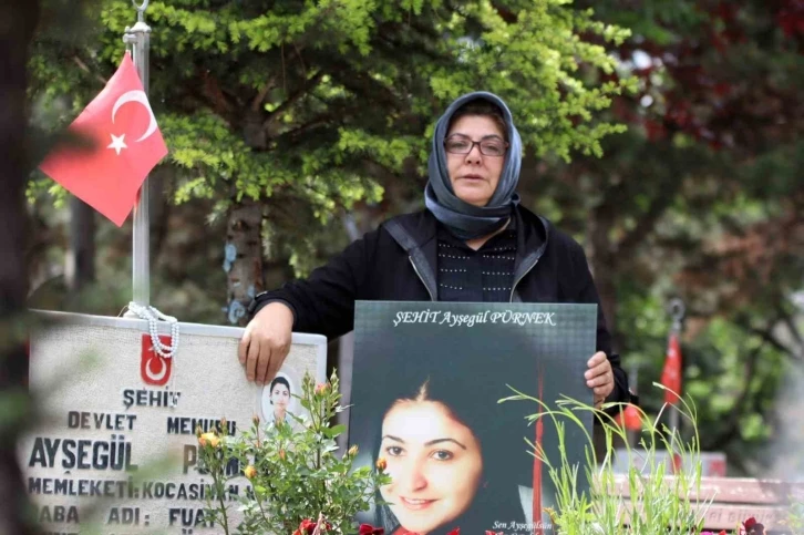 Kayseri’nin ilk kadın şehidinin annesinin buruk Anneler Günü
