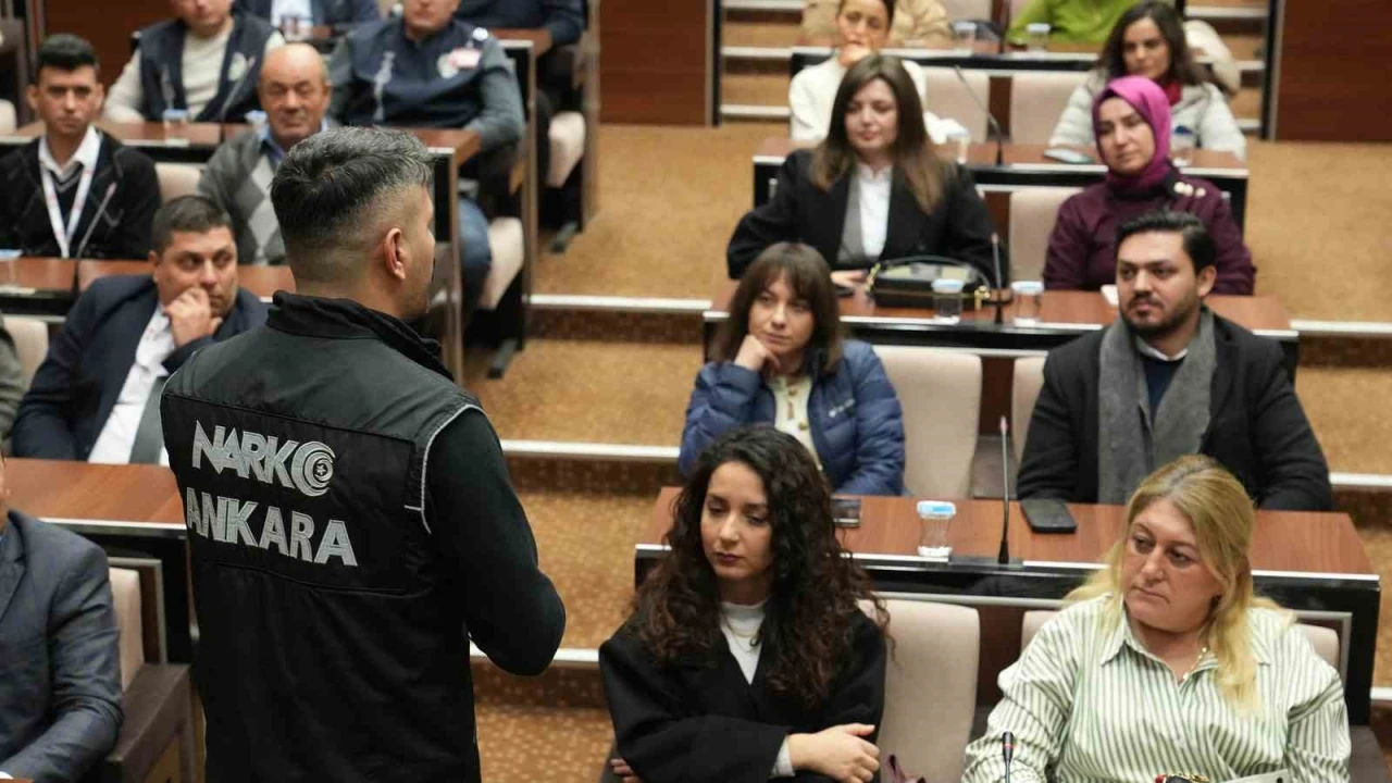 Keçiören’de bağımlılıkla mücadele semineri
