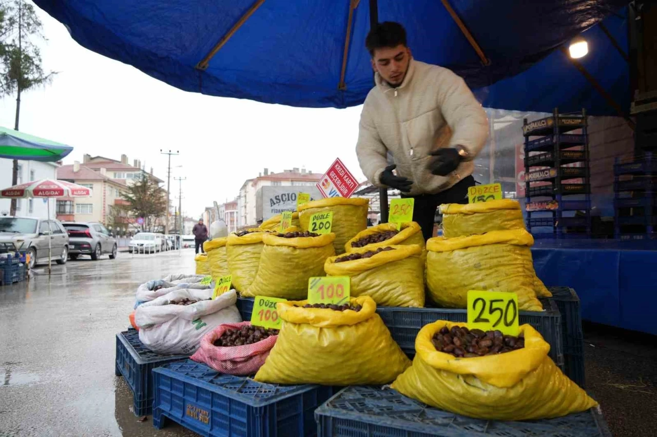 Kilosu 300 lirayı bulan kestaneye rağbet az
