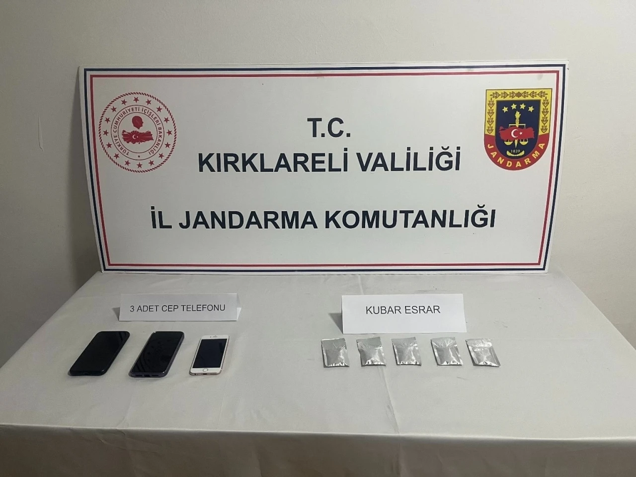 Kırklareli’nde uyuşturucu operasyonu: 5 gözaltı
