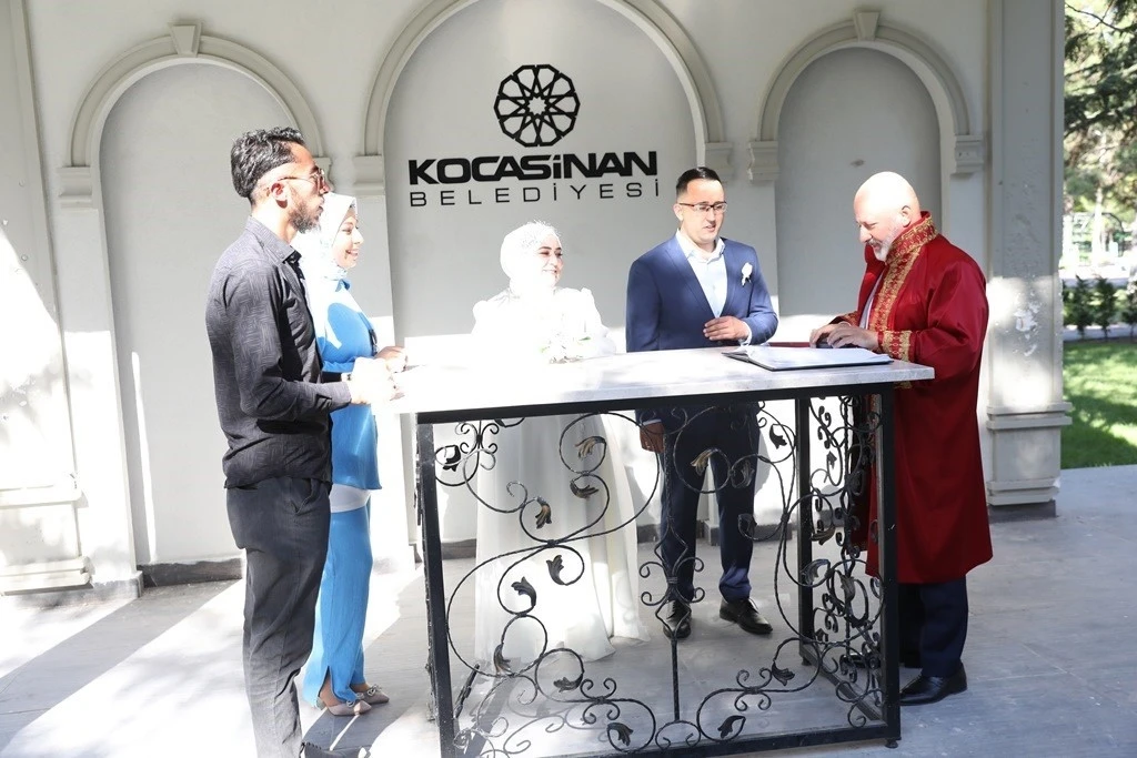 Kocasinan, 2024 yılında 2 bin 764 mutlu evliliğin temelini attı
