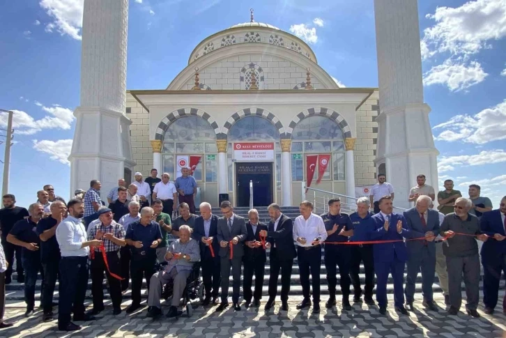 Kulu’da Bilal-i Habeşi Bereket Camii ibadete açıldı
