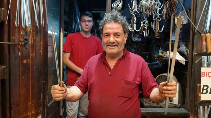 Kurban Bayramı’na sayılı günler kala şiş siparişleri arttı
