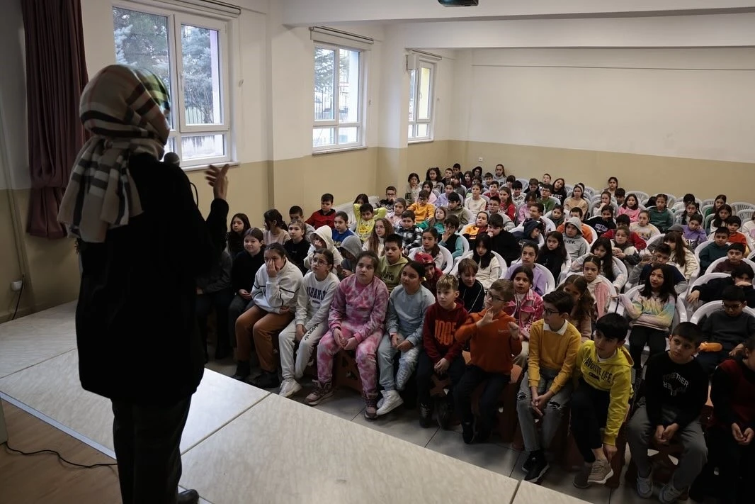 Kütahya Belediyesi’nden öğrencilere "Sıfır Atık" eğitimi
