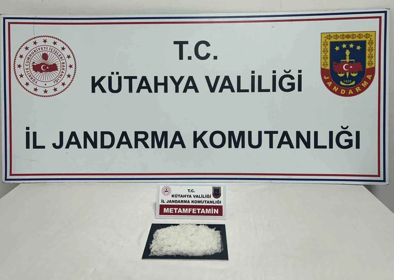 Kütahya’da jandarmadan uyuşturucu operasyonu: 1 kişi tutuklandı
