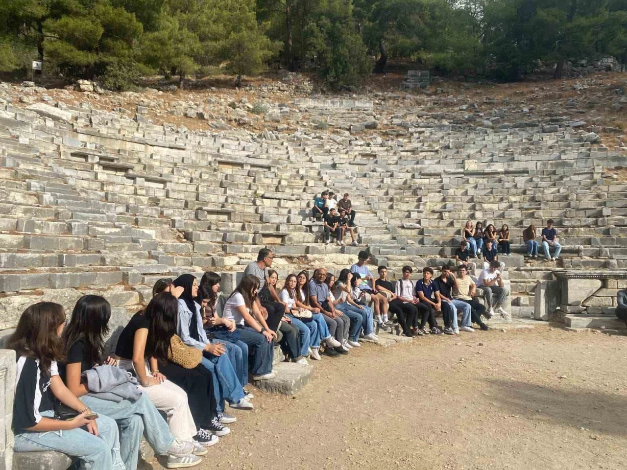 Liseli gençler, felsefe tarihini yerinde öğrendi
