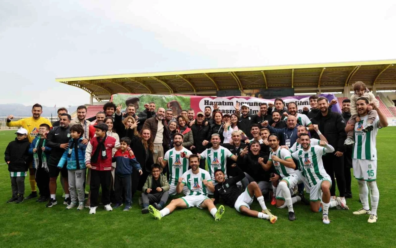 Manavgat Belediyespor liderlik koltuğunu devraldı
