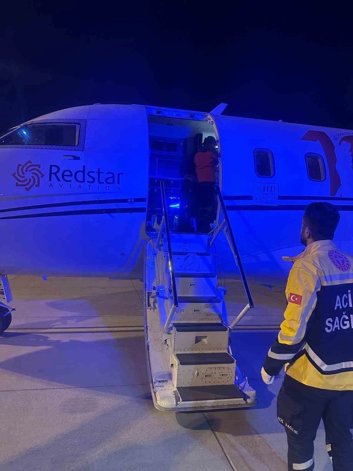 Mardin’de ambulans uçak 1 günlük bebek için havalandı
