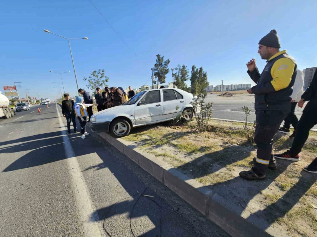 Mardin’de otomobil ile tır çarpıştı: 1 yaralı
