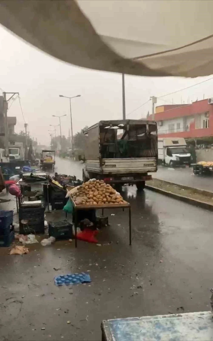 Mardin’de sağanak yağış hayatı olumsuz etkiledi
