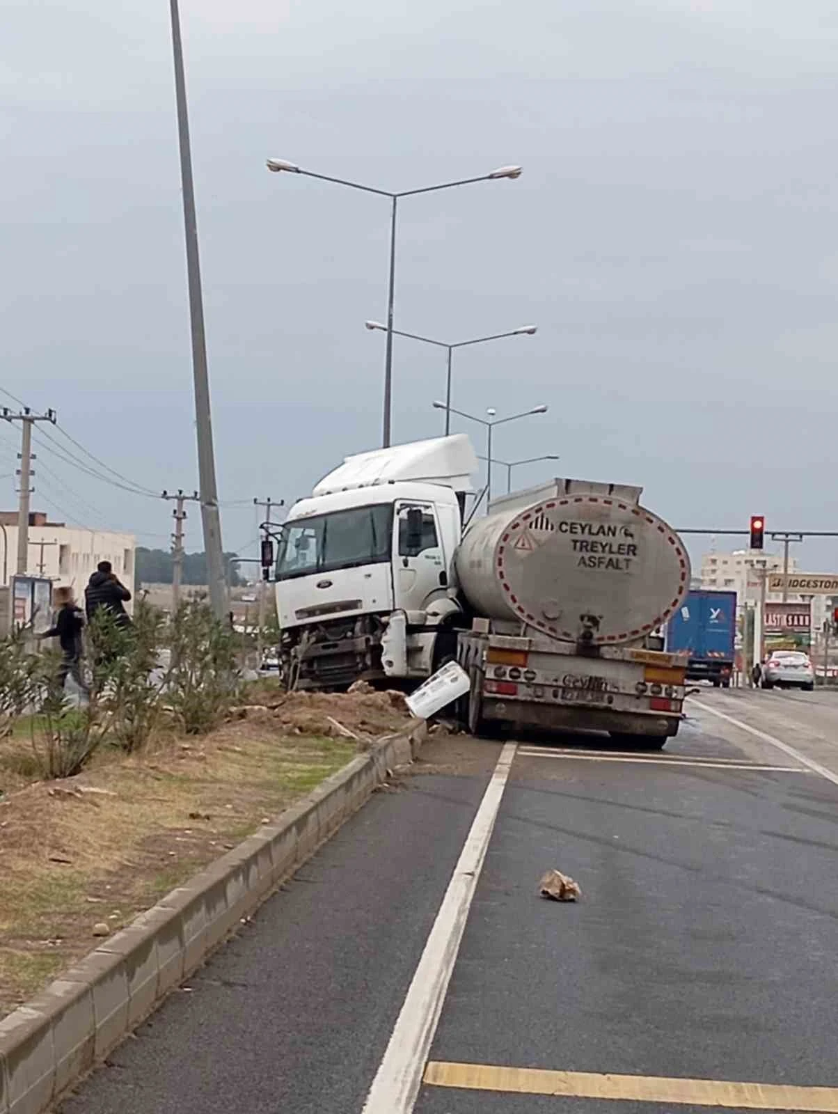 Mardin’de tanker refüje çıktı
