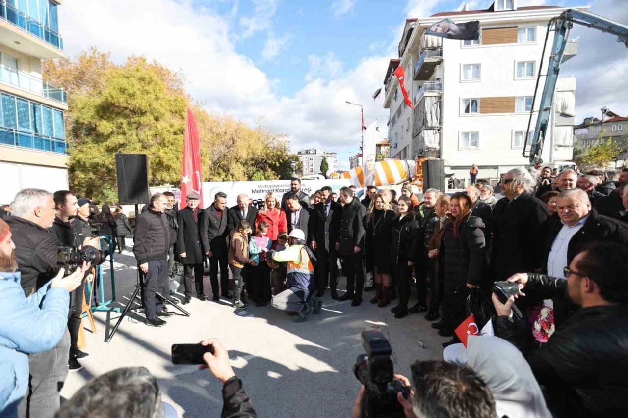 Merkezefendi Belediyesi üçüncü kreşi Mehmet Karataş Kreşinin temeli attı
