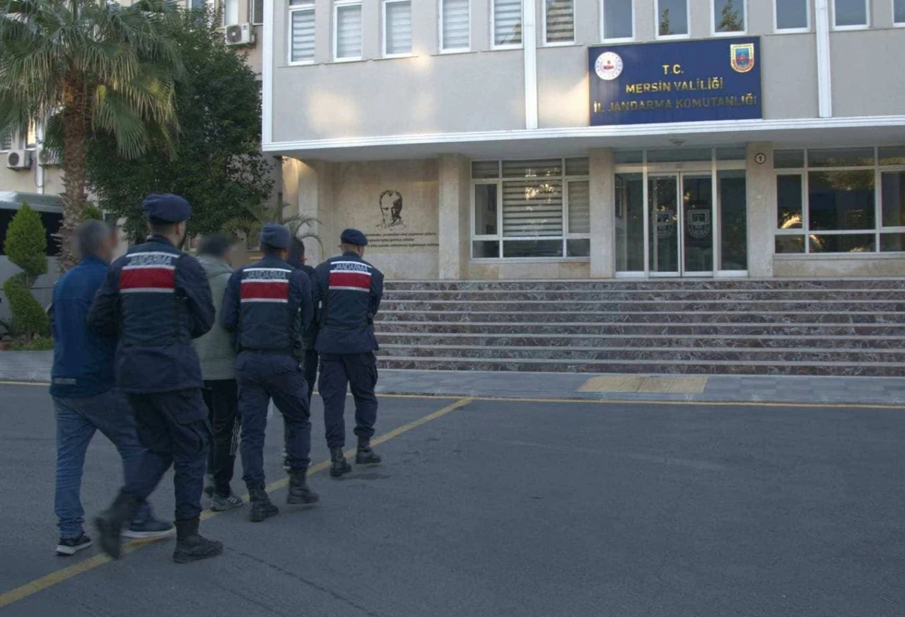 Mersin’de 42 hükümlü yakalanıp cezaevine gönderildi
