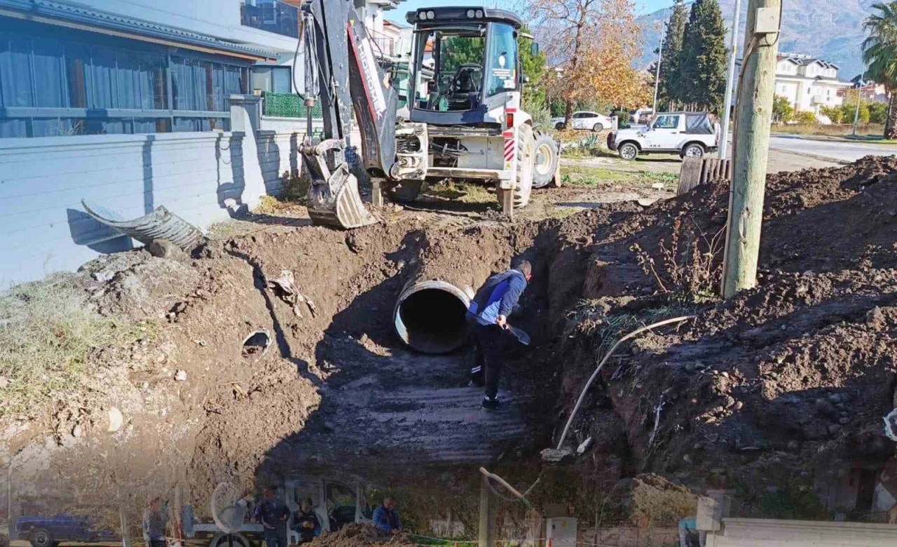 Meteoroloji uyardı, MUSKİ ekipleri teyakkuza geçti
