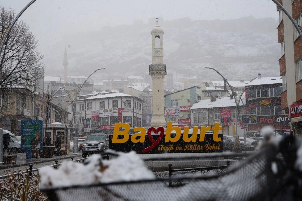 Meteorolojiden Bayburt için kar uyarısı yapıldı
