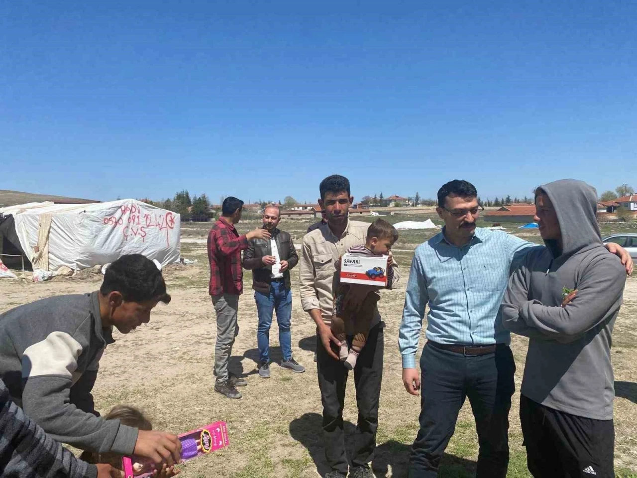 Mevsimlik işçiler Emirdağ’a gelmeye başladı
