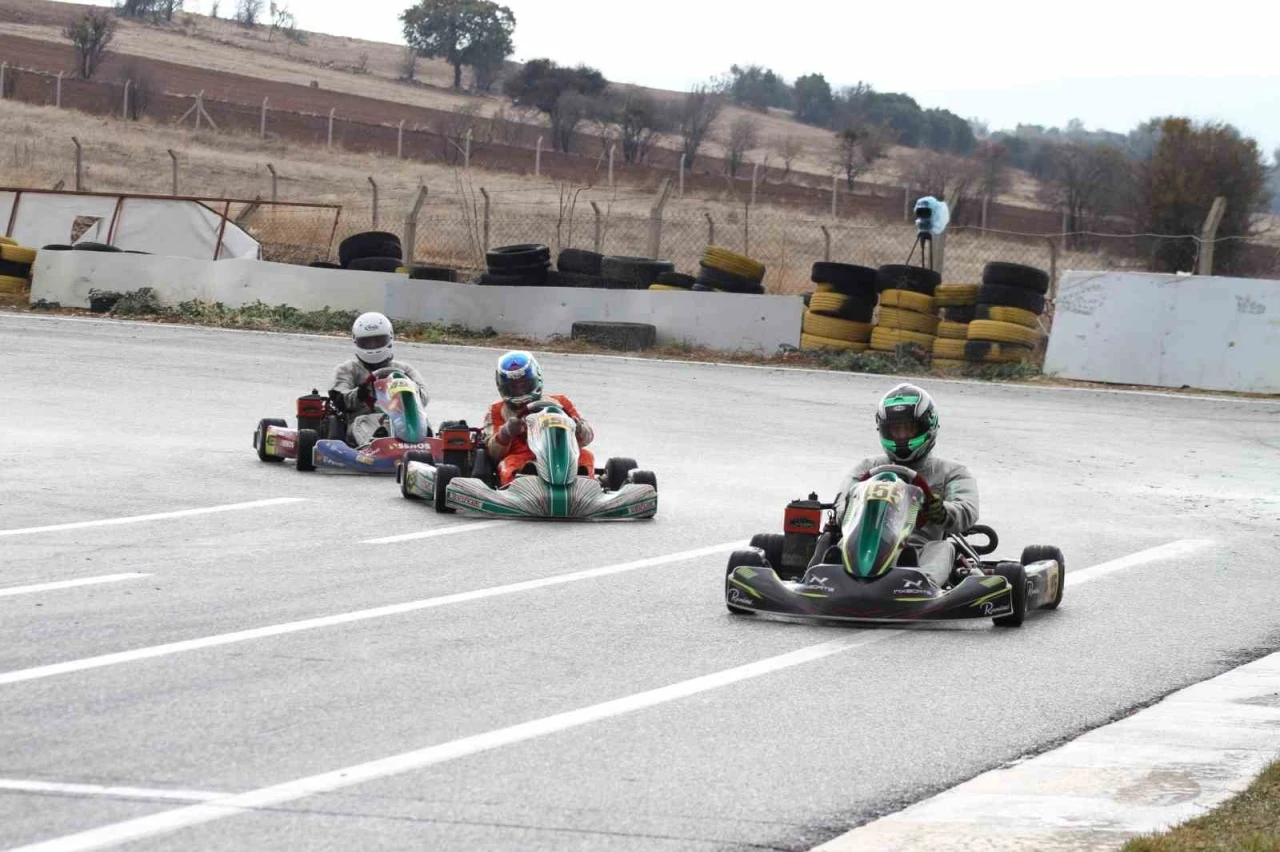 Motul Türkiye Karting Şampiyonası’nın 6. ayak yarışları Uşak’ta başladı
