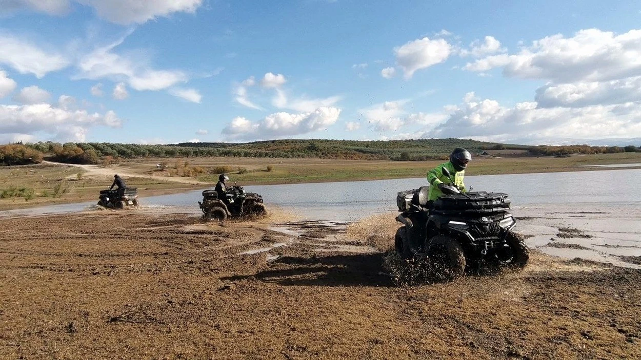 Mudanya’da atv tutkunlarının off road heyecanı
