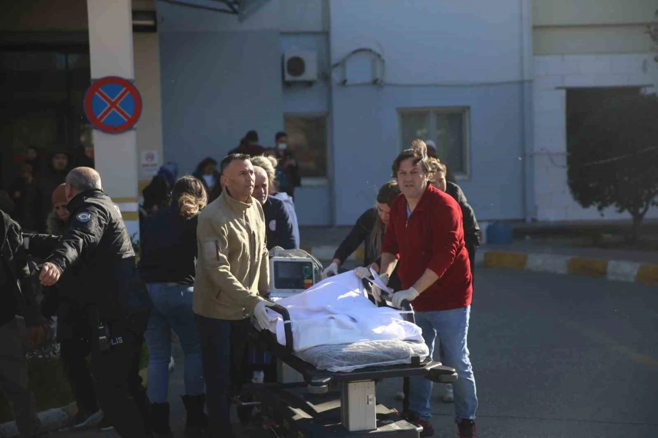 Muğla’da araç yangınında 5 yaşındaki çocuk ağır yaralandı
