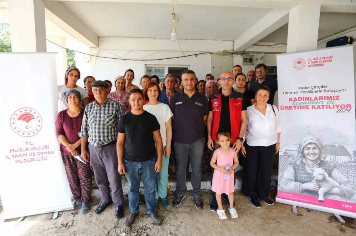 Muğlalı kadınlar koyunları ile üretime katılıyor